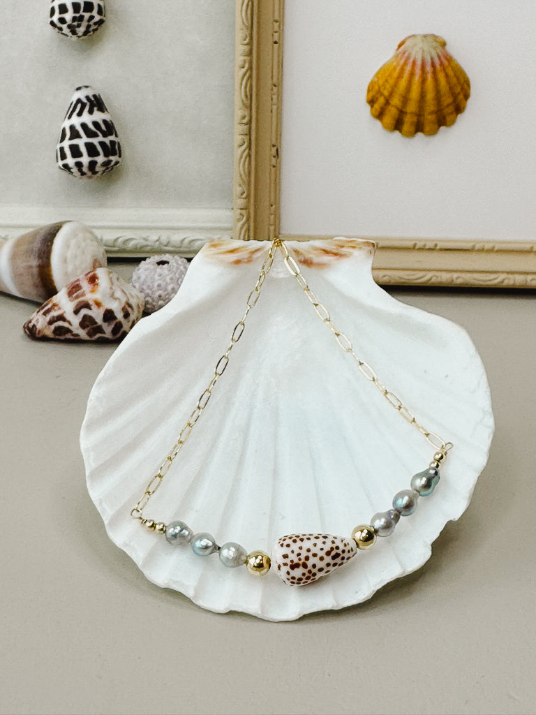 maui flea cone and aquamarine necklace
