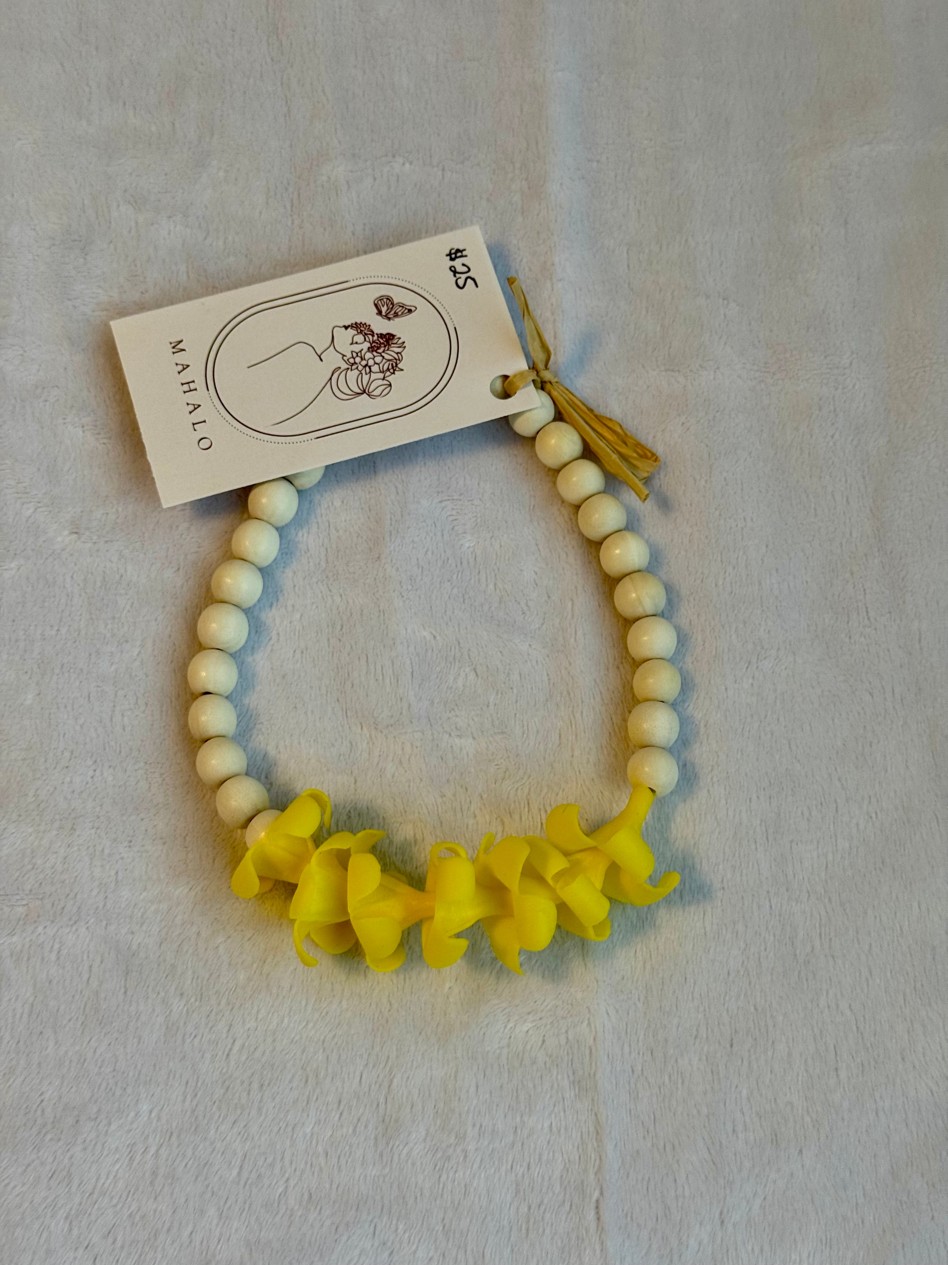yellow puakenikeni mirror lei